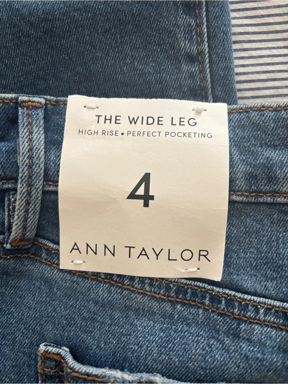 Ann Taylor Women's wide Leg Denim Jeans in Medium Blue